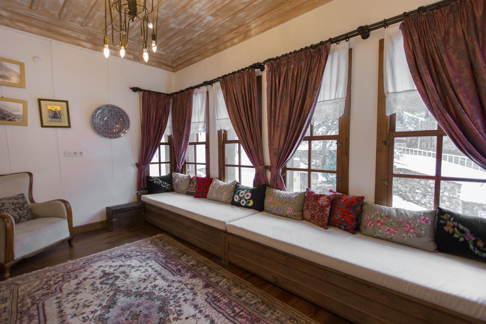 Isparta Historical Mansion Eskiciler Konagi - Cittaslow Egirdir Esterno foto
